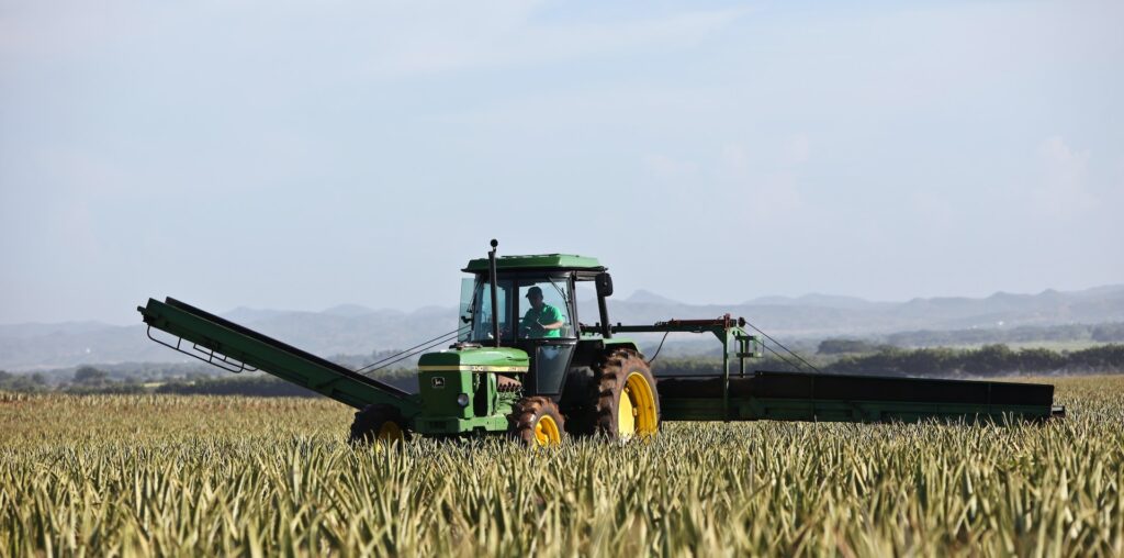 Company Ofeering Tractor Driver Jobs Canada
